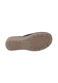 Suola di scarpa con una base in gomma beige texturizzata, caratterizzata da modelli di battistrada prominenti. Contrassegnata "MADE IN ITALY" vicino al lato, con una forma arrotondata.