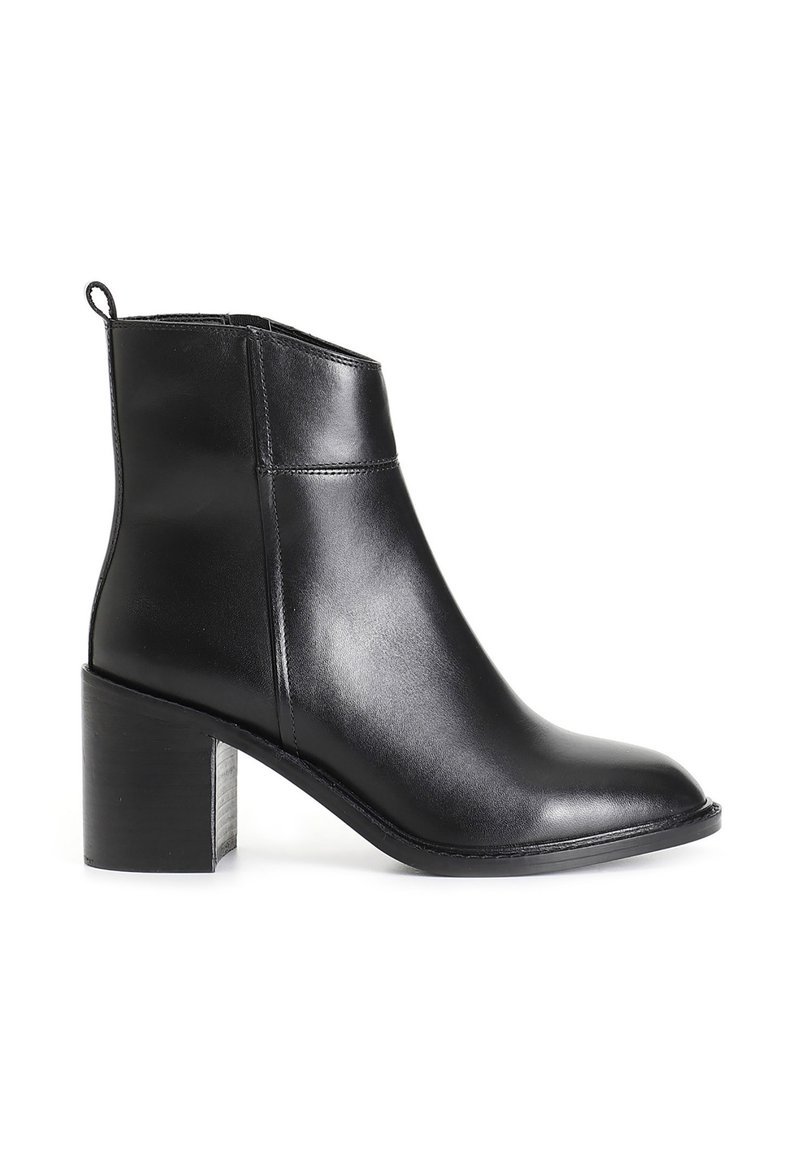 CAFèNOIR Botines - black