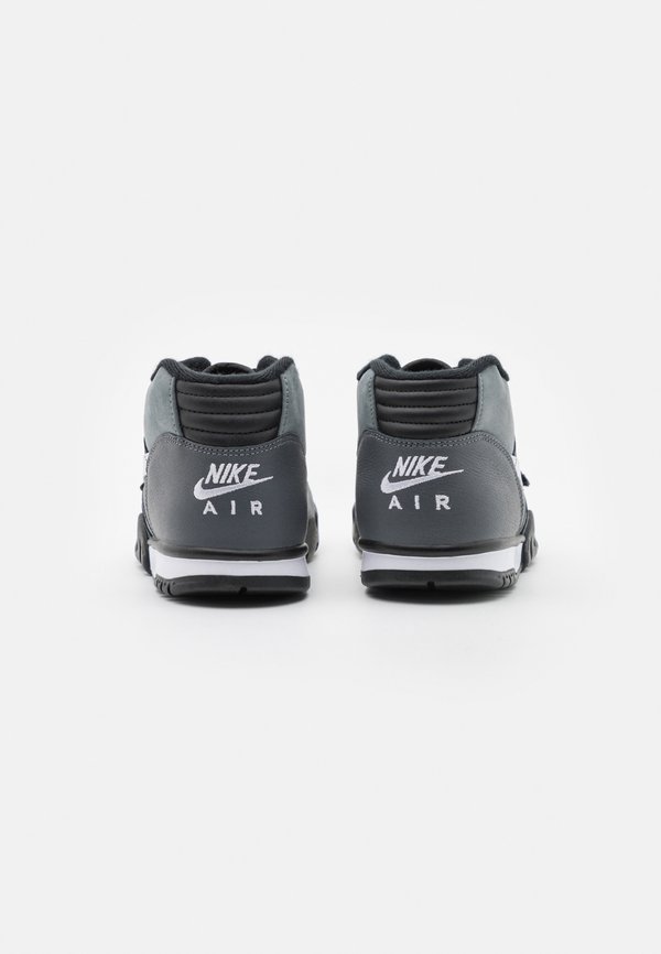 AIR TRAINER 1 - High-top trainers4