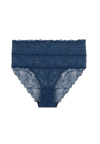 Sous-vêtements en dentelle bleu marine avec motif floral. Présente une ceinture texturée et des bords festonnés. Accent cœur à l'avant.