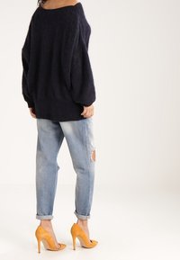 American Vintage Stickad tröja - mottled dark blue