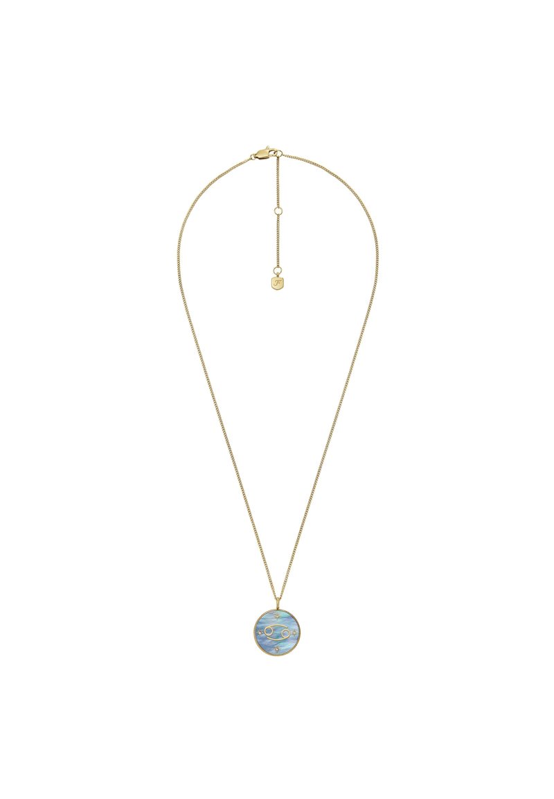 Collier doré avec un pendentif rond comportant une pierre bleue irisée et des accents circulaires. La chaîne inclut une fonction de longueur ajustable.