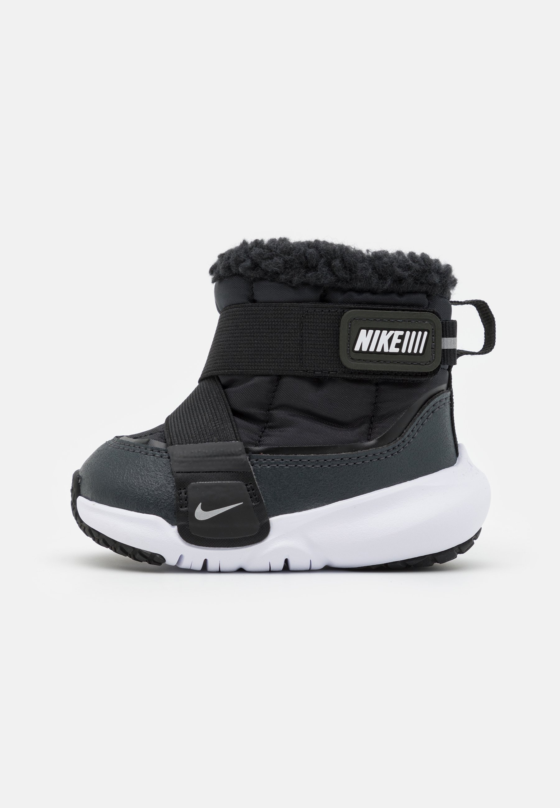 nike high top boots