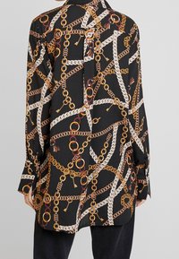 Taifun Hemdbluse - black