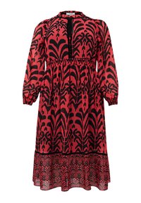 Rotes und schwarzes gemustertes Kleid mit langen Ärmeln, gerafftem Taillenteil und runder Ausschnitt; verfügt über ein kontrastierendes schwarzes Paneel und einen fließenden Rock.