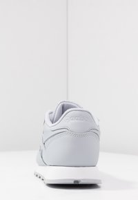 Reebok Classic Sneakers - grey