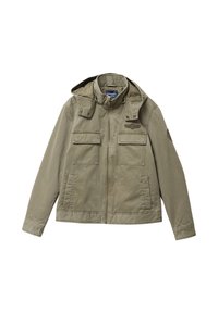 Olijfgroene hooded jack met rits aan de voorkant, twee borstflapzakken, twee zijzakken en geborduurde patches op de borst en mouw.