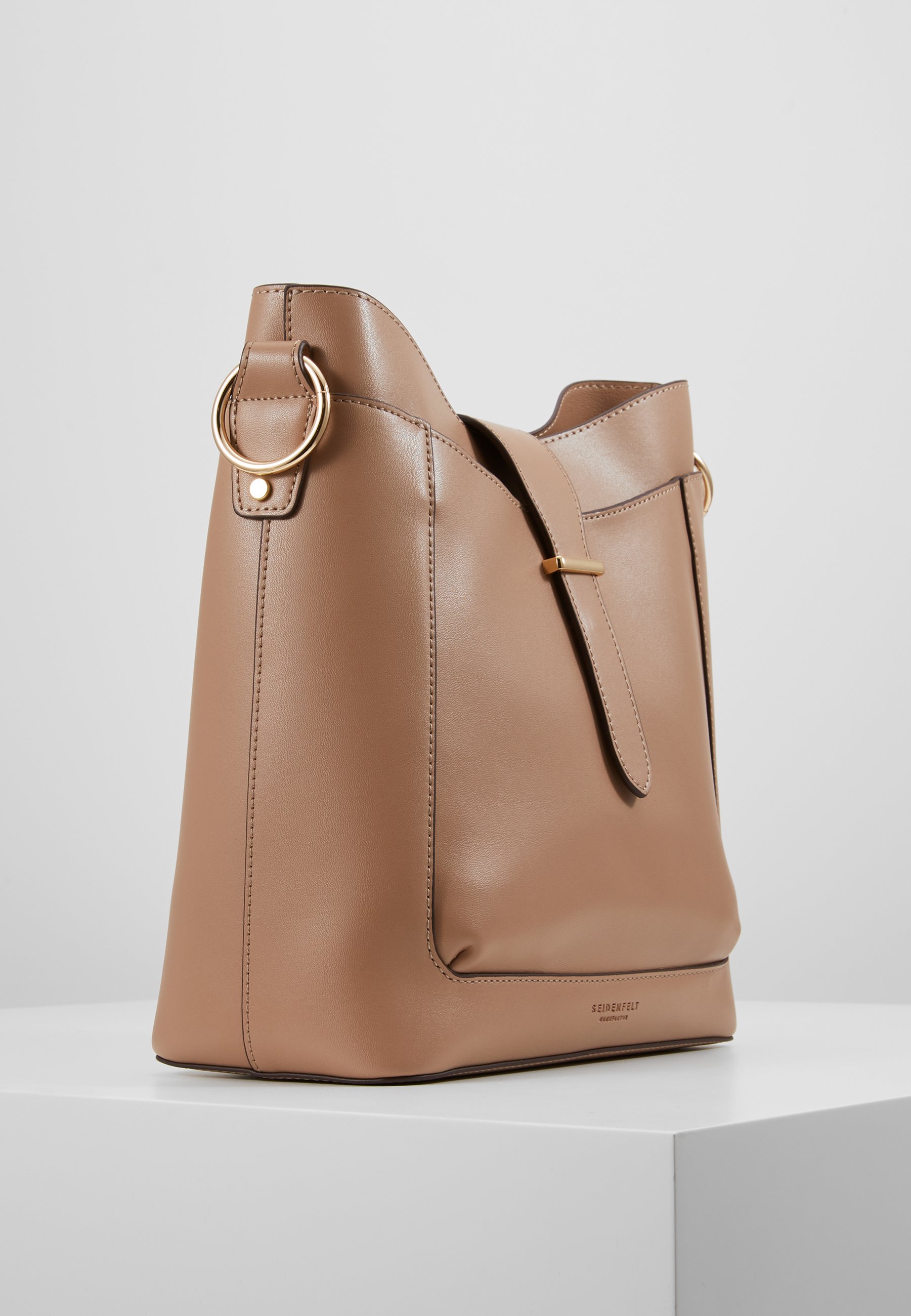 Seidenfelt ARENDAL Håndveske almond Zalando.no Seidenfelt ARENDAL Håndveske almond Zalando.no