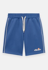 Blå trening-shorts laget av glatt stoff. Har elastisk midjebånd med snor, sidelommer og hvite detaljer. Logo på benet.