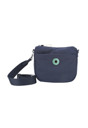 Sac à bandoulière bleu marine en tissu texturé, avec une poche avant, un accent circulaire vert, une sangle réglable et une fermeture éclair.