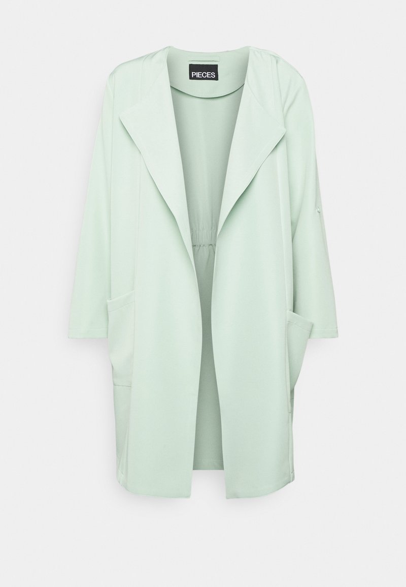 Ljus mynta grön kofta med en stor krage, öppen front och två sidofickor. Tillverkad av mjukt tyg, med en avslappnad passform och ärmar i medellängd.