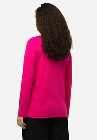 Ulla Popken LANGARM BASIC & V-AUSSCHNITT - Svetr - pink