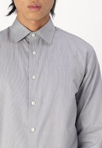 Selected Homme SLHSLIMETHAN SHIRT CLASSIC - Marškiniai - grey
