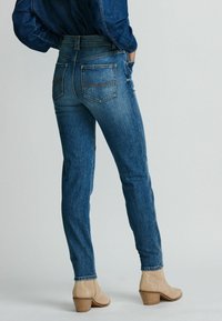 Next - Jeansy damskie mom fit