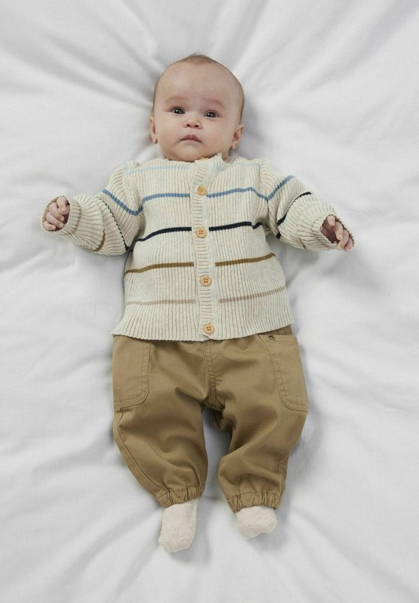 Strickjacke - peyote melange