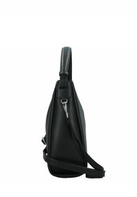 Zwarte leren handtas, rechthoekige vorm, gladde textuur, verstelbare strap, zilveren hardware, zijrits detail.
