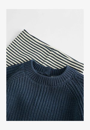 Next, - Sweter