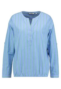 Blouse à manches longues bleu clair avec des rayures verticales vertes, un décolleté en V, une patte de boutonnage à trois boutons et un ourlet élastique froncé. Matière en coton lisse.