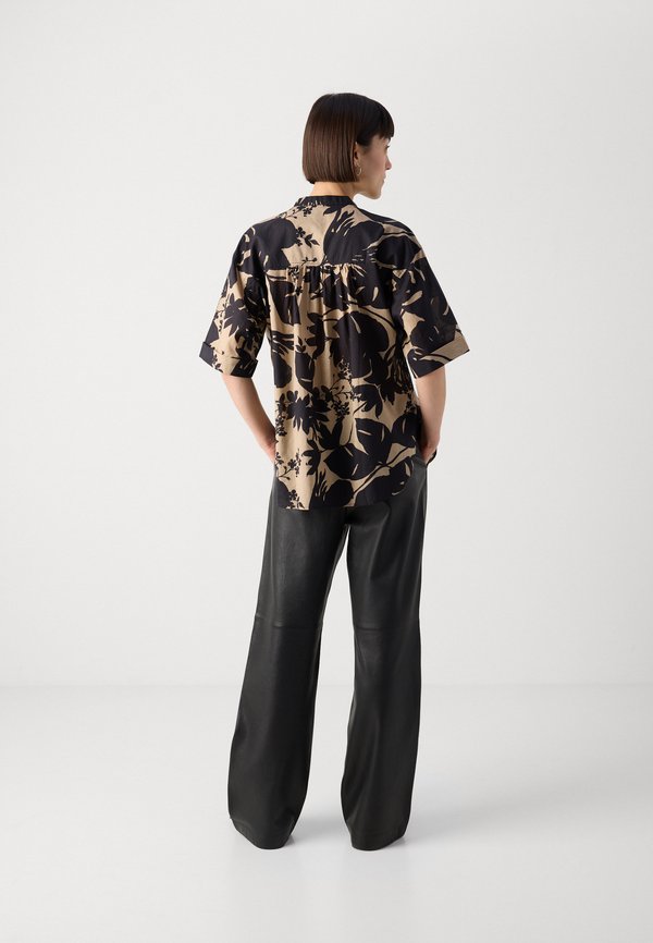 FEMININE FIT STAND UP COLLAR PRINT - Button-down blouse - multi3