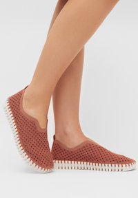 Ilse Jacobsen TULIP3275 - Sneaker low - light brick