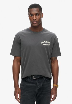 TATTOO BACK GRAPHIC - Camiseta estampada - charcoal