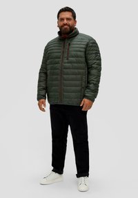 s.Oliver Winterjacke - olivgrün