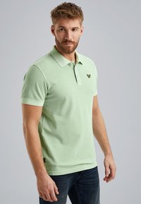 PME Legend Polotričko - quiet green