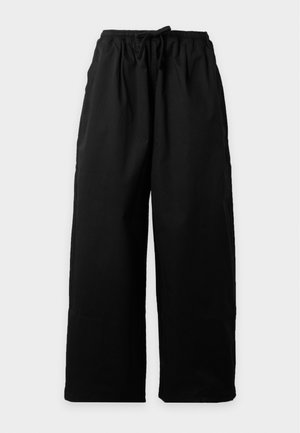 Nike Sportswear, STREET PANT - Παντελόνι φόρμας - black