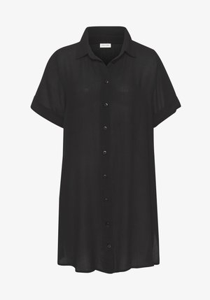 Robe chemise noire à manches courtes avec un devant boutonné, un col et des fentes latérales. Fabriquée en tissu léger et texturé.