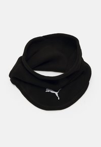 Svart fleece halsvarmer med en myk tekstur. Har en sølv Puma-logo på forsiden. Designet for varme og komfort.