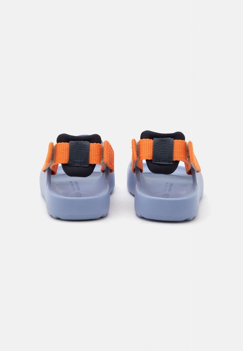 Veja MINI ETNA UNISEX - Pool slides - olympe — foto 3