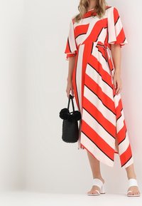 Topshop Petite Maxi šaty - red