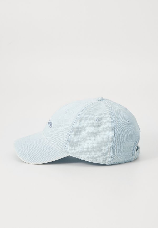 Cap - light wash denim2