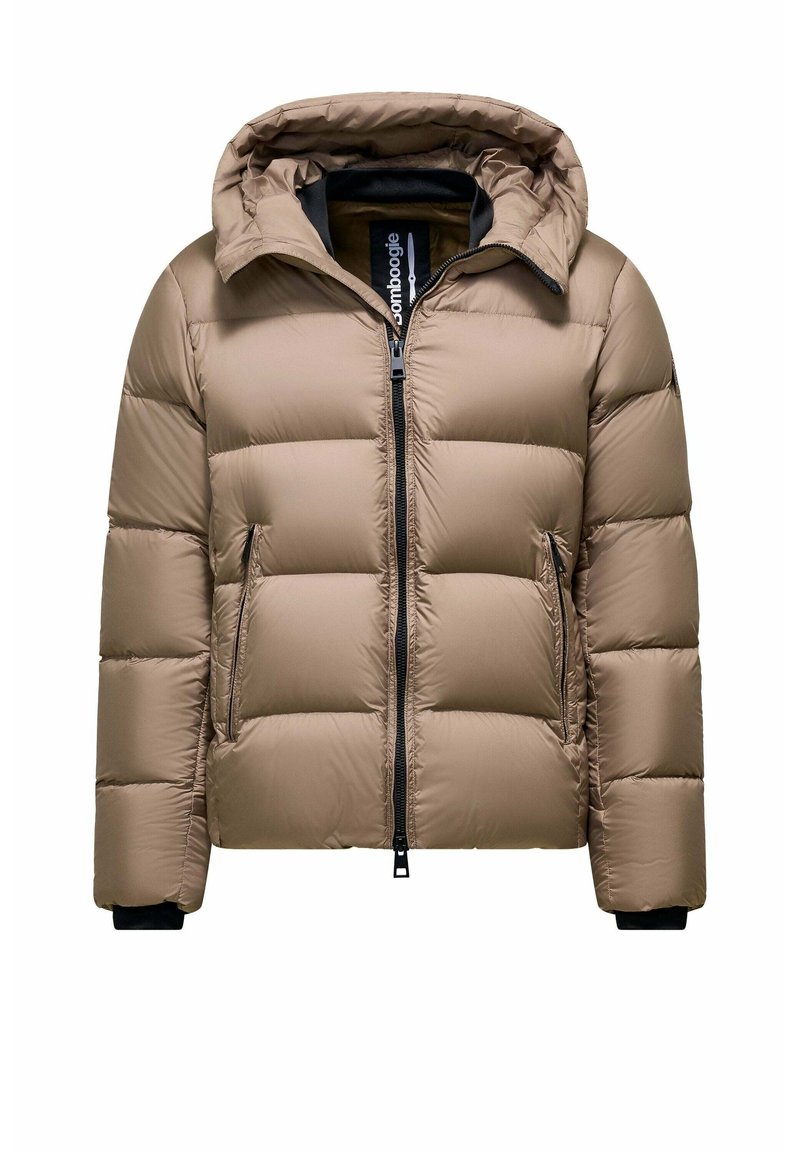 Giacca a vento imbottita di colore marrone chiaro con cappuccio. Presenta sezioni trapuntate, una chiusura con cerniera frontale e dettagli neri sui polsini. Materiale liscio e dalla texture.