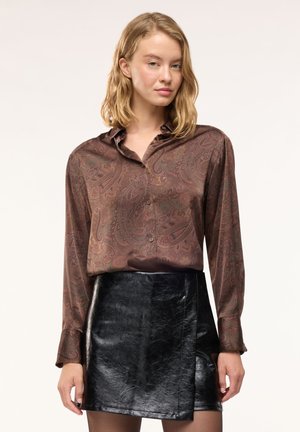 Terranova, CAMICIA IN SATIN CON STAMPA PAISLEY - Camicia - var fango