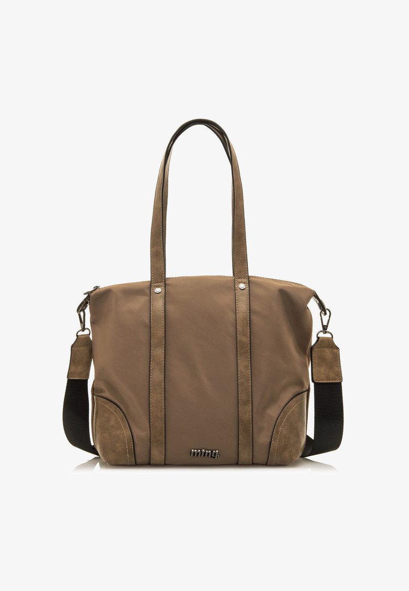 Bolso tote de nylon marrón con asas dobles y una correa de hombro desmontable. Acentos de ante a los lados y un detalle del logo en la parte frontal.