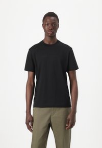 Lacoste Basic T-shirt - black