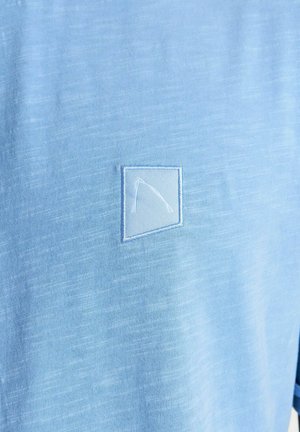 CHASIN' BRODY SLUB - T-shirt basic - light blue