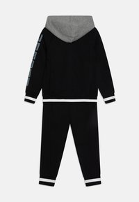 Jordan JORDAN BLOCKED SET - Sweatjacke - black