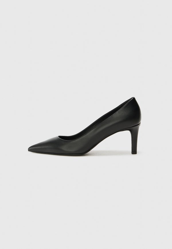 ESSENTIAL - Classic heels