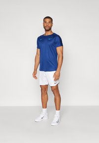 Nike Performance RAFA CHALLENGER - Spordi T-särk - blue void/laser blue
