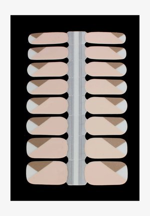 Palette di 12 campioni di trucco tono pelle in forme ovali, con una gamma di sfumature dal chiaro al medio, caratterizzate da transizioni di colore angolate e una finitura liscia.