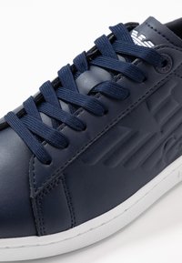 EA7 Emporio Armani UNISEX - Joggesko - navy