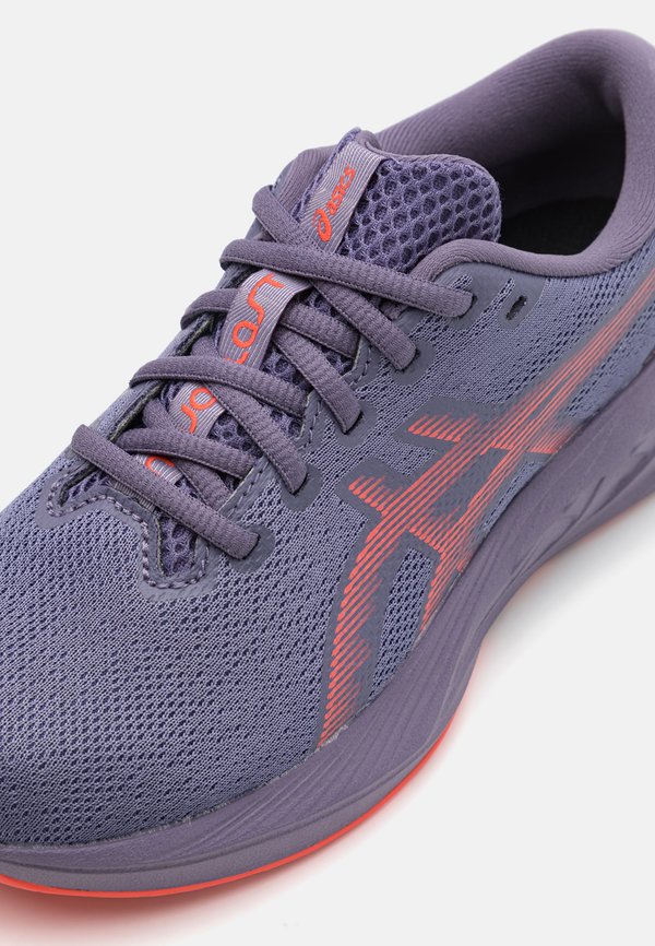 NOVABLAST 5 UNISEX – Laufschuh Straße