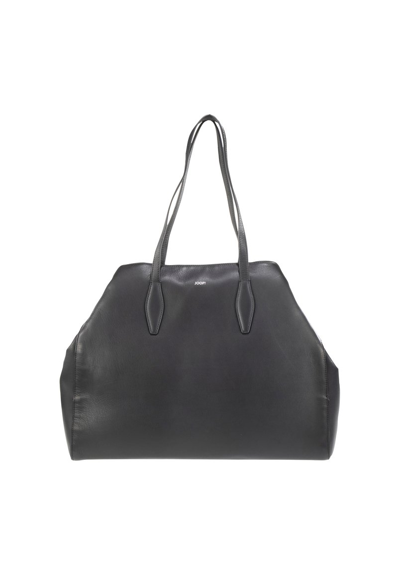 Sac fourre-tout en cuir noir avec texture lisse, côtés moulés et doubles anses plates. Présente un détail de logo subtil à l'avant.