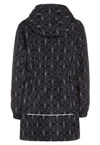 Giacca nera con motivo geometrico bianco, cappuccio regolabile, vita elastica e polsini elastici. Presenta una tasca frontale con bordatura bianca.