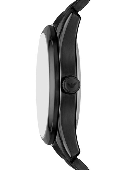 Czarny analogowy zegarek z cienką, wypolerowaną kopertą, okrągłym kształtem i wyraźną czarną koronką z logo. Gładka, minimalistyczna tarcza.