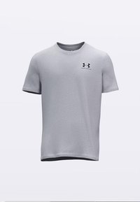 Graues T-Shirt mit kurzen Ärmeln aus weichem, atmungsaktivem Stoff. Verfügt über einen Rundhalsausschnitt und ein kleines schwarzes Under Armour-Logo auf der Brust.