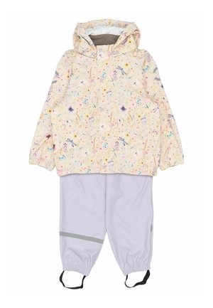 Lasten sadeasu, jossa vaaleankeltainen kukkakuvioinen takki ja vaaleanvioletit housut. Takissa on huppu ja joustavat hihansuut; housuissa on säädettävä remmi.
