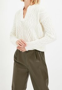 Trendyol Sweter